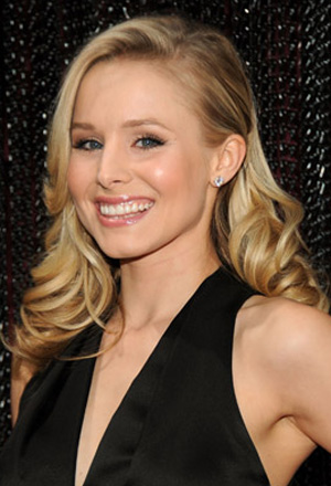 The always adorable Kristen Bell looked just that at the 2010 Critics' 