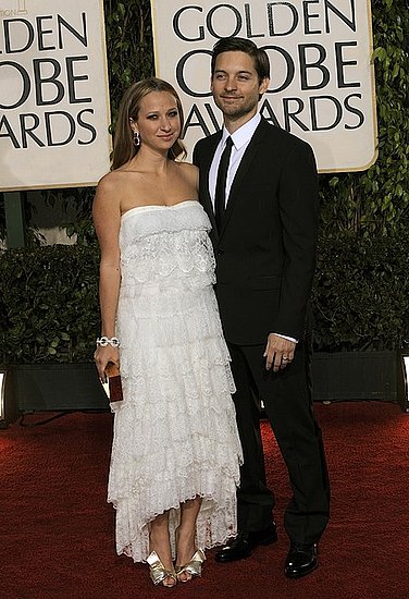 Jennifer Aniston Golden Globes Dress, Twilight Cast and the Golden Globes,