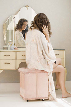  Vanities on Where Do You Get Ready In The Morning  2010 01 29 06 00 11