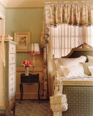 http://media.onsugar.com/files/2010/02/06/2/688/6885965/94/07_Rinfret_bedroom_blue.jpg