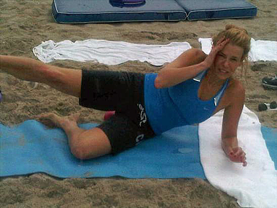 chelsea handler beach