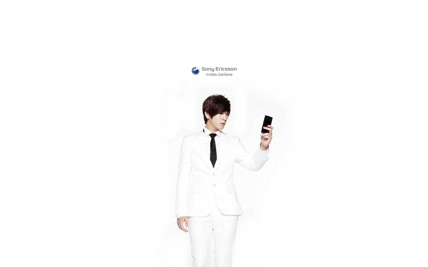 http://media.onsugar.com/files/2010/06/24/0/346/3463885/a56ce9475afd1315_cnblue_sony_ad_13.png