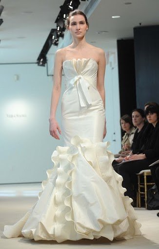 vera wang bridesmaid dresses nyc. Vera Wang Bridal Gown Fashion