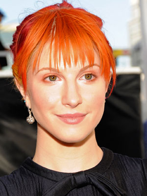 Hayley Williams the lead singer of Paramore is always adorably punky 