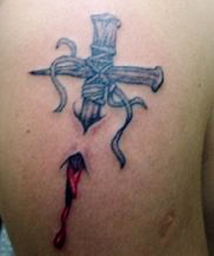 Another Art celtic cross tattoos design that some may get because of their 