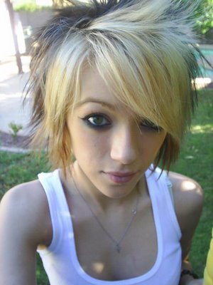 hairstyles emo. Cute Blonde Emo Hairstyles For Emo Girls