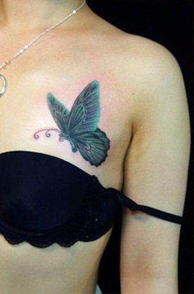 Butterfly Tattoos: Butterfly tattoo designs are often chosen by females.