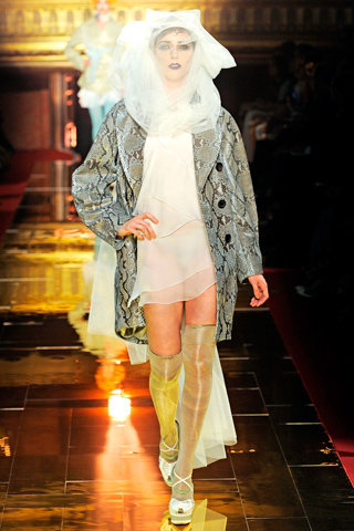 John Galliano Spring 2011 Ready-to-Wear
