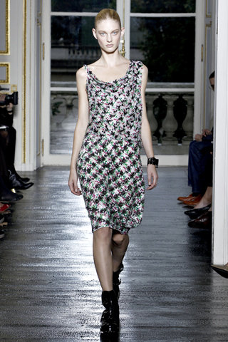 Balenciaga Spring 2011 Ready-to-Wear