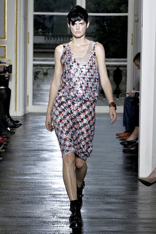 Balenciaga Spring 2011 Ready-to-Wear
