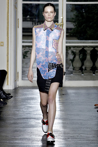 Balenciaga Spring 2011 Ready-to-Wear
