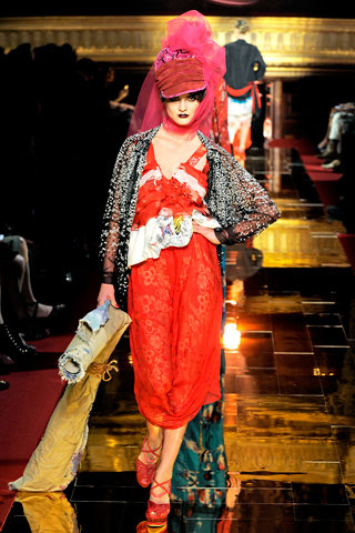 John Galliano Spring 2011 Ready-to-Wear