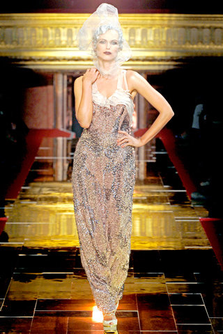 John Galliano Spring 2011 Ready-to-Wear