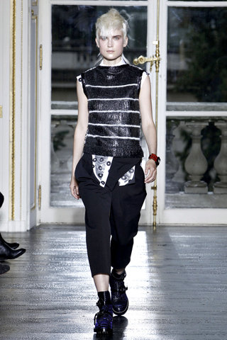 Balenciaga Spring 2011 Ready-to-Wear