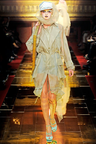 John Galliano Spring 2011 Ready-to-Wear