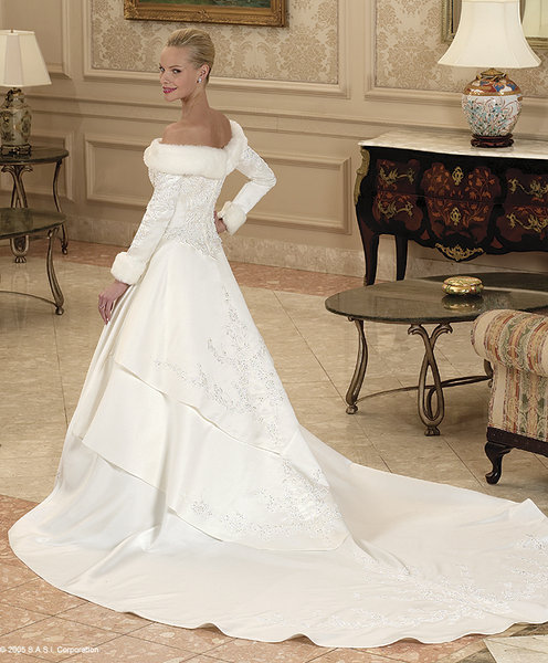 BridalOriginalscoldweather Best Winter Wonderland Wedding Dresses