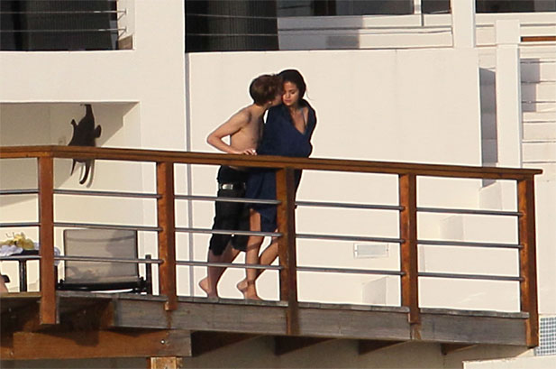 selena gomez leaked pics. Justin Bieber and Selena Gomez