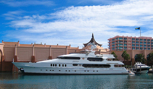 tiger woods yacht cost. tiger woods golfers yacht