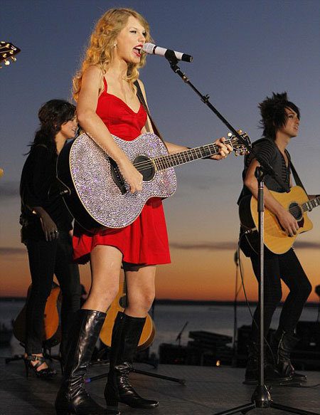 taylor swift scandal