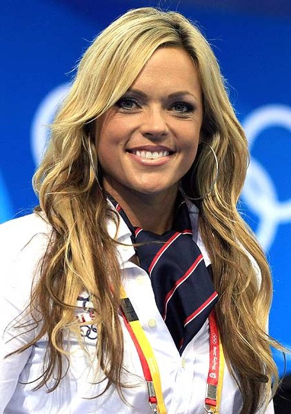 jennie finch softball pictures. Jennie Finch Olympic Gold