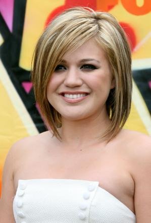 short haircuts 2010 for round faces. Round Faces Hairstyles – Womens Short Hairstyles 2010