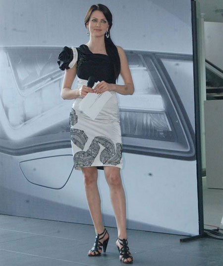 Pics-Yana Gupta At Audi A8 Launch