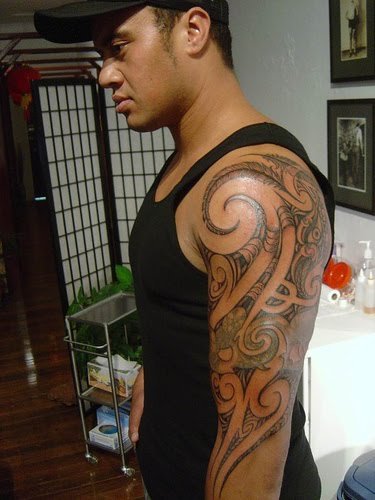 tribal maori tattoo