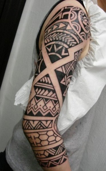 maori tattoo gallery. Arm Maori tattoo