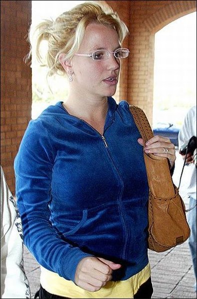 britney spears without makeup. Britney Spears Drew Barrymore