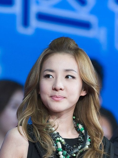 [Resim: SandaraPark069.jpg]
