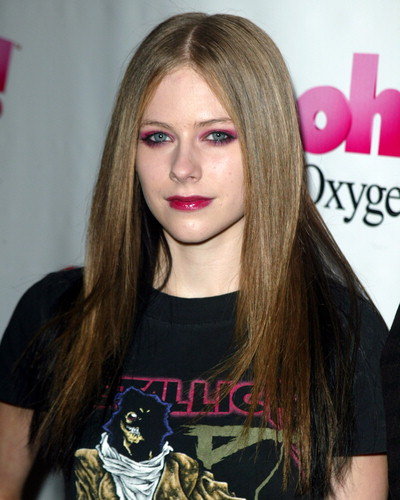 avril lavigne hairstyles. Avril Lavigne Hairstyle