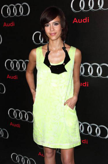 2010 new Short Hairstyles of Jessica Alba 2 2010 new Short Hairstyles of Jessica Alba