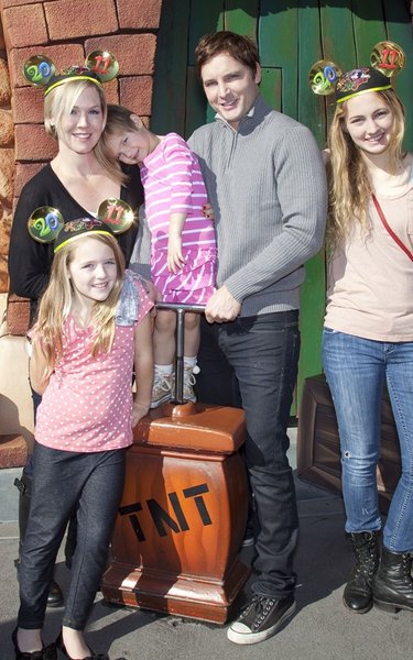 Peter Facinelli and Family at peter facinelli family. Peter Facinelli and Family at