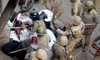 Madras High Court Turmoil and Lathi Charge Pictures | Lawyers Beaten Up in Pictures and News