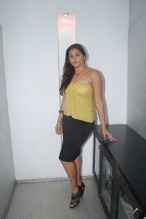 Namitha- Tamilposters.com