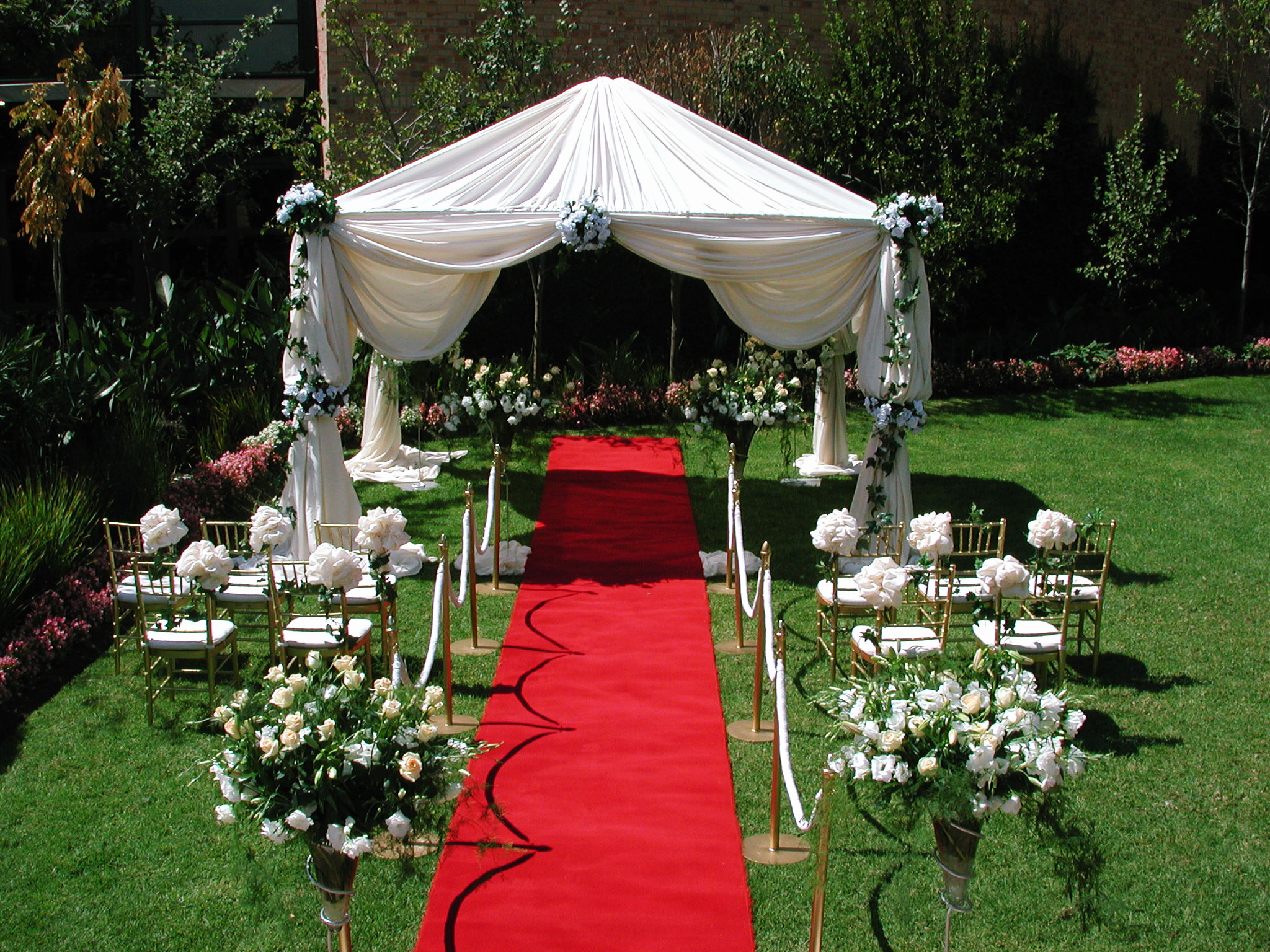 outdoor weddings uk