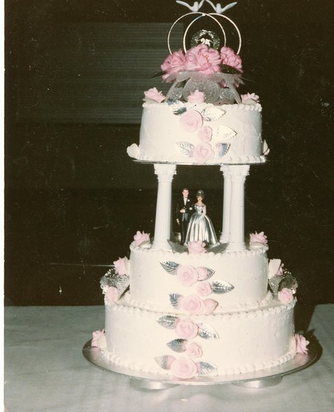 pictures of wedding cakes with stairs. pics of wedding cakes