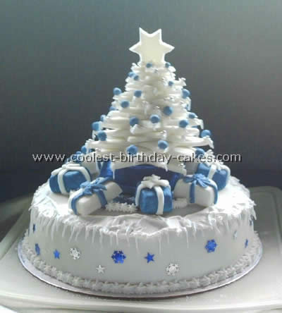Birthday Cake Decorations on Decorating Christmas Cakes