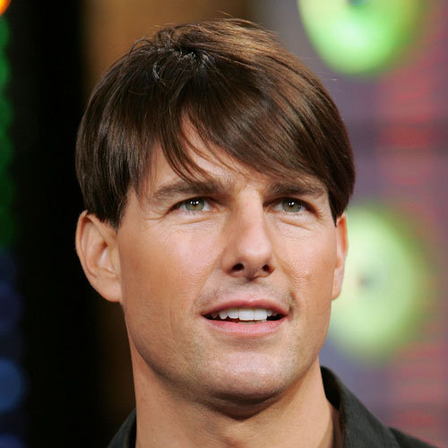 tom cruise height and weight. tom cruise top gun hairstyle.