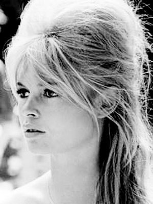 bridget bardot makeup. Brigitte Bardot hairstyle