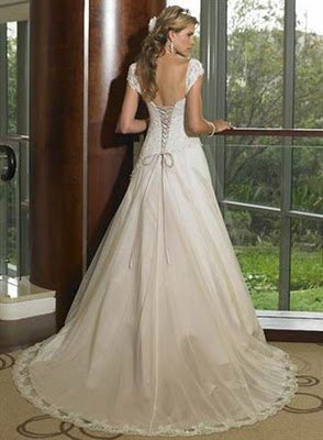 Corset Wedding Gown on Corset Wedding Dresses   Elegant