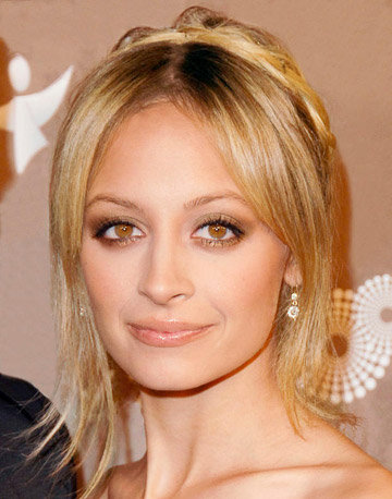 nicole richie hairstyles 2011. Nicole Richie Updo Hairstyles. Updo Hairstyles With Braids. Updo Hairstyles With Braids. snaky69. May 4, 05:55 AM. Hey guys. We know that the MB 2008 only