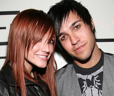 pete wentz imagenes. Ashlee Simpson