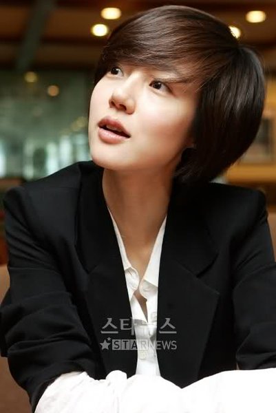 korean celebrity hairstyle. Korean Celebrity With Nice