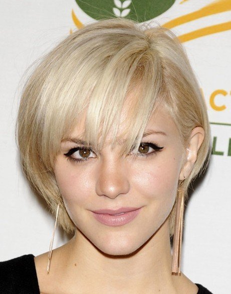 celebrity short hair styles 2011 for women. short pixie hairstyles