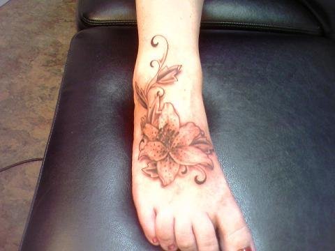 flower tattoos for women on foot. Japanese Tattoo Flower For Girl or Women()