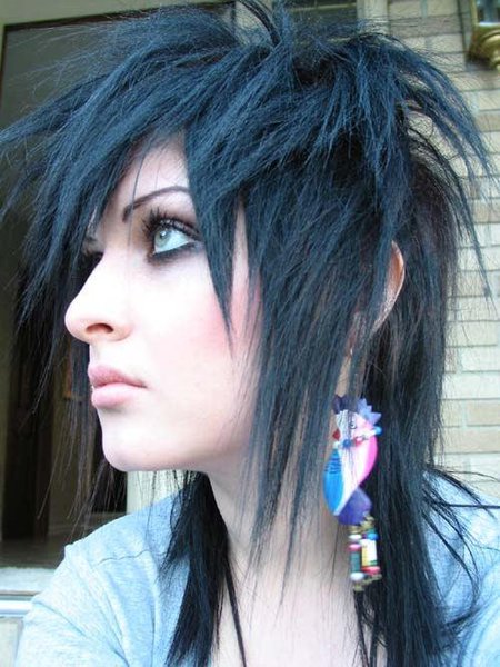 hairstyles emo girls. Emo Girl Hairstyle