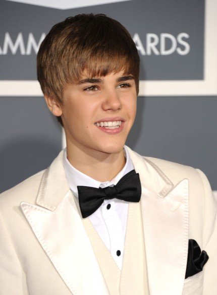 justin bieber pictures 2011. 2011 Justin Bieber#39;s hair