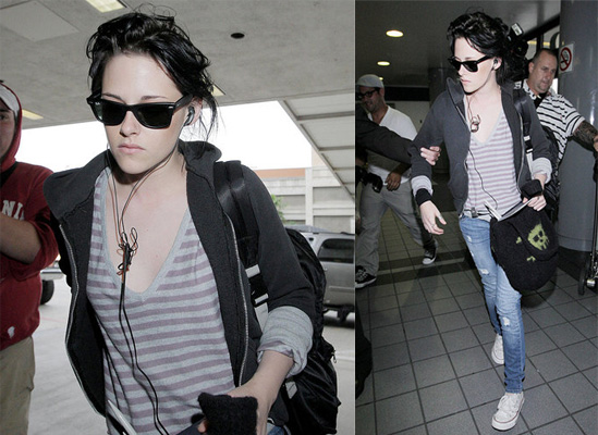 Kristen Stewart Jeans. Her ripped jeans keep the look