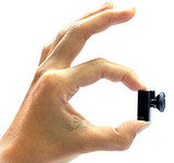 A Teeny-Tiny MP3 Player That Puts the iPod Shuffle to Shame